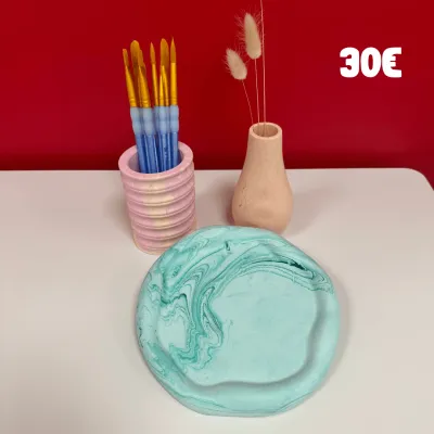 Photo des pièces de jesmonite avec leur prix